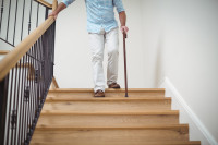 Cochrane review shows that reducing trip hazards and decluttering can prevent falls among older people living at home